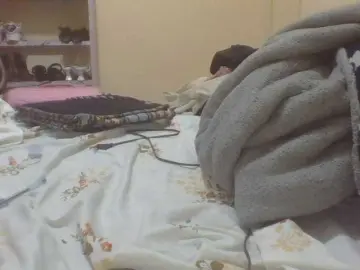 ShallyVee  live sex cam