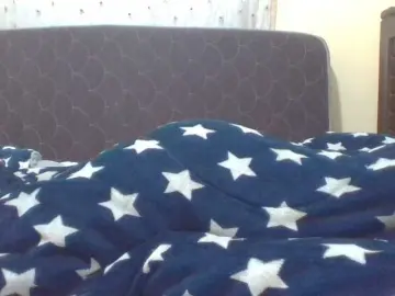 ShallyVee  live sex cam