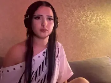 StephanyPlimpton  live sex cam
