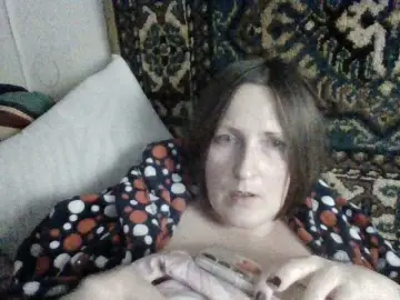 AllaSowinskaya  live sex cam