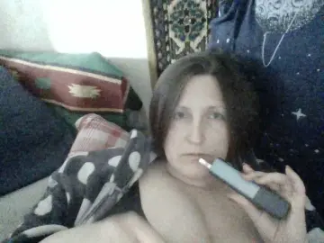 AllaSowinskaya  live sex cam
