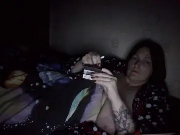 AllaSowinskaya  live sex cam