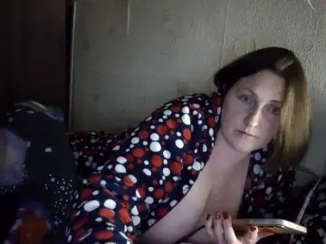 AllaSowinskaya  live sex cam