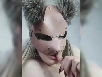 EatFuckLove  live sex cam