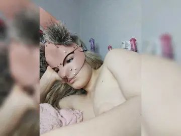 EatFuckLove  live sex cam