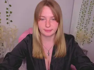 Eva-crazy-  live sex cam