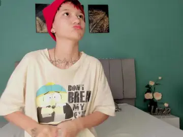 Jessi-Rossee  live sex cam