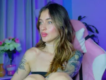 TaylorKnapp  live sex cam