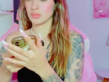 TaylorKnapp  live sex cam