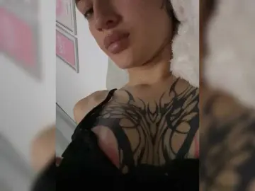 TaylorKnapp  live sex cam