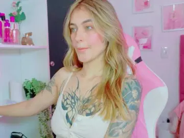 TaylorKnapp  live sex cam