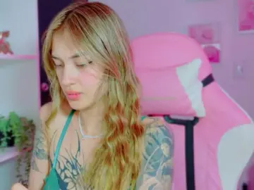 TaylorKnapp  live sex cam