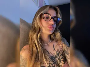TaylorKnapp  live sex cam