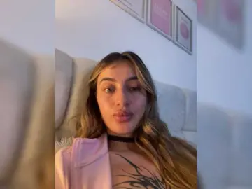 TaylorKnapp  live sex cam
