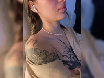 TaylorKnapp  live sex cam