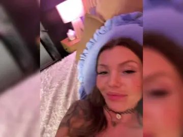 Wild-Angel777  live sex cam