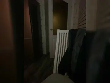 Emog1rl  live sex cam
