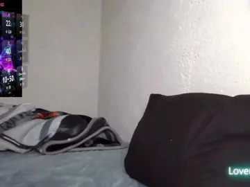 Hottamaliah  live sex cam