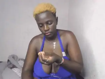 Hottamaliah  live sex cam