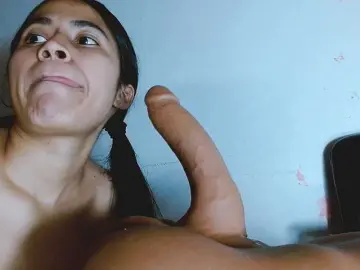 Venus-cutee  live sex cam