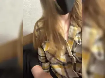 Violenta-  live sex cam