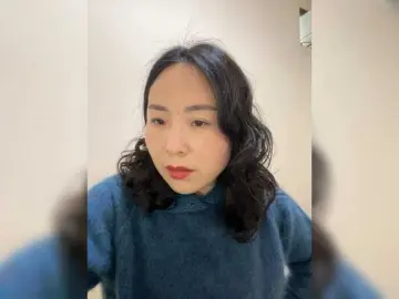 Zhaojing  live sex cam