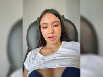 Charlotte-1  live sex cam