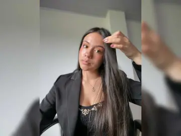 Charlotte-1  live sex cam