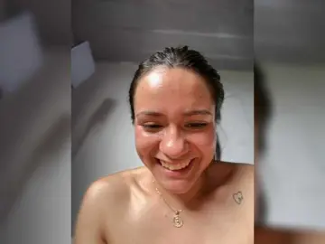 Charlotte-1  live sex cam