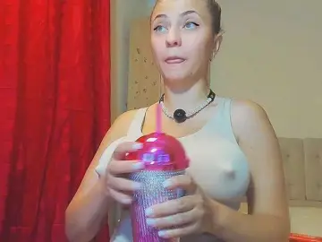 DangerDiana  live sex cam