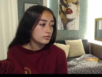 Miidnightt-Dessire  live sex cam