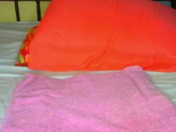 Sam9338  live sex cam