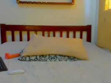 Sam9338  live sex cam