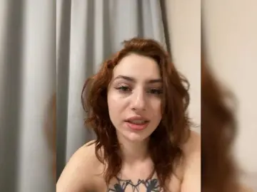 FoxBestiy  live sex cam