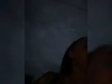 HiddenKittyLust  live sex cam