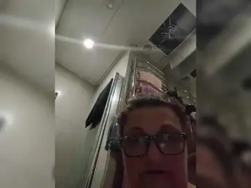 Natalina1  live sex cam