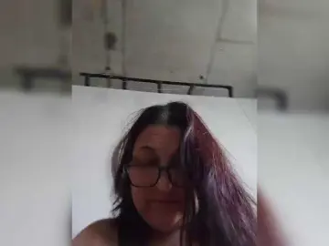 Natalina1  live sex cam