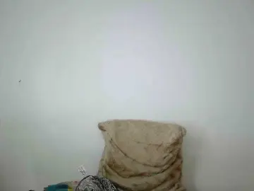 Sinfulpetite2  live sex cam