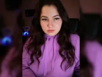 Yulua1285  live sex cam