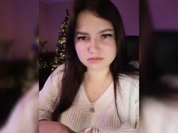 Yulua1285  live sex cam