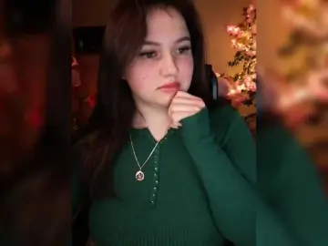 Yulua1285  live sex cam