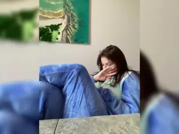 Yulua1285  live sex cam