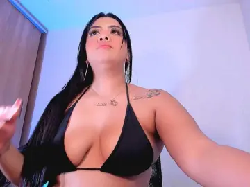 Melany-777  live sex cam