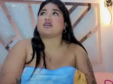 Roosalysmitth  live sex cam
