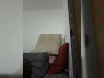 Aisha-engel  live sex cam