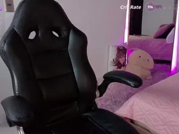 Aisha-engel  live sex cam