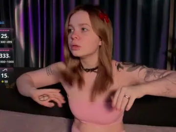 AliseKitt  live sex cam