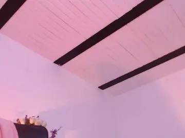 Annie-miller  live sex cam