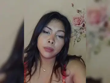 Doudou261  live sex cam