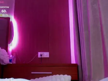 Kayakitsune  live sex cam